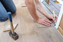 美国如何安装房子地板？美国房子装木地板注意事项